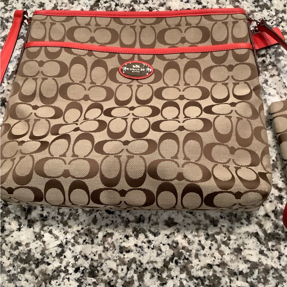 Exceptional Coach Crossbody with matching wristlet